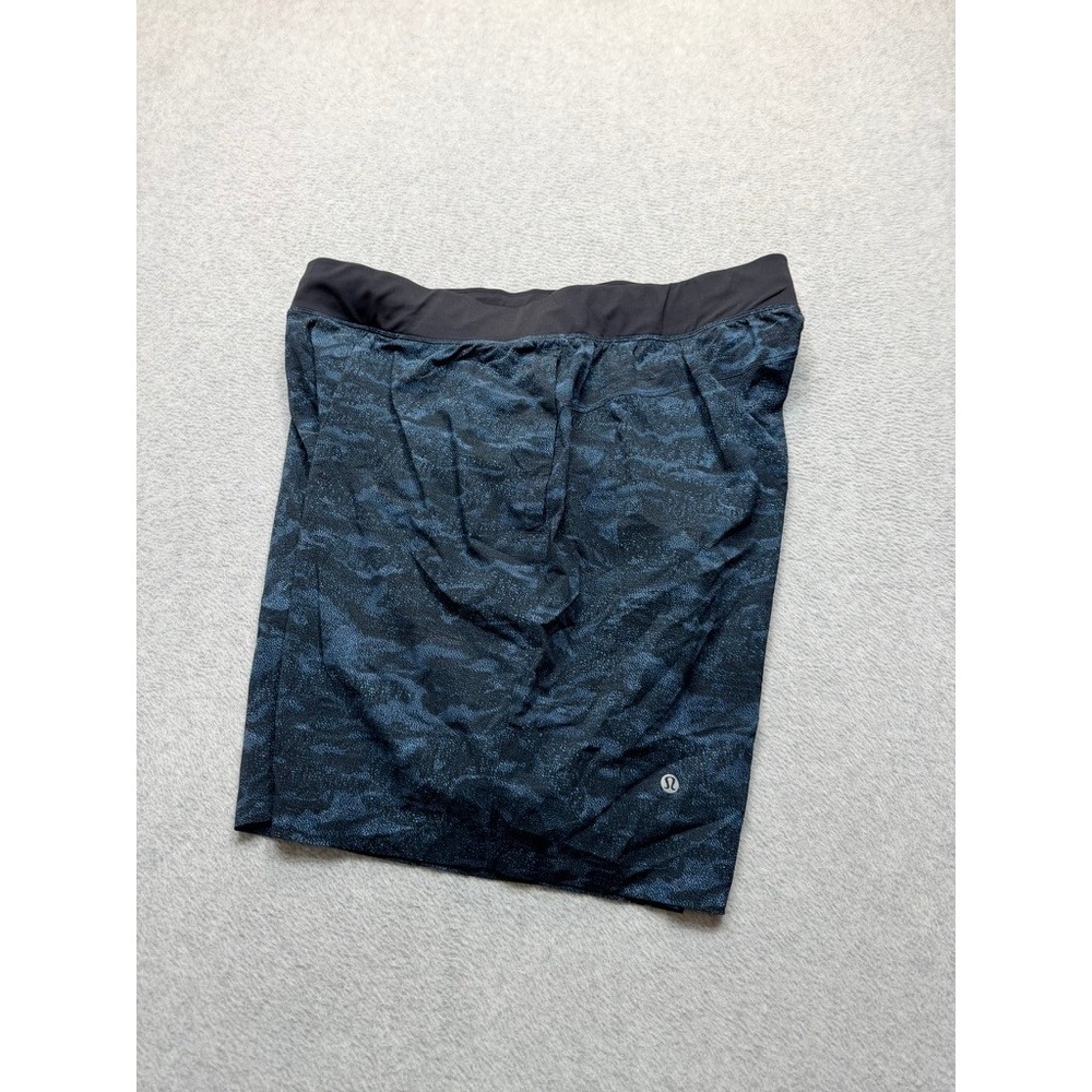 Lululemon Mens Pace Breaker 7 Inch Liner Shorts Blue Camo Size XXL